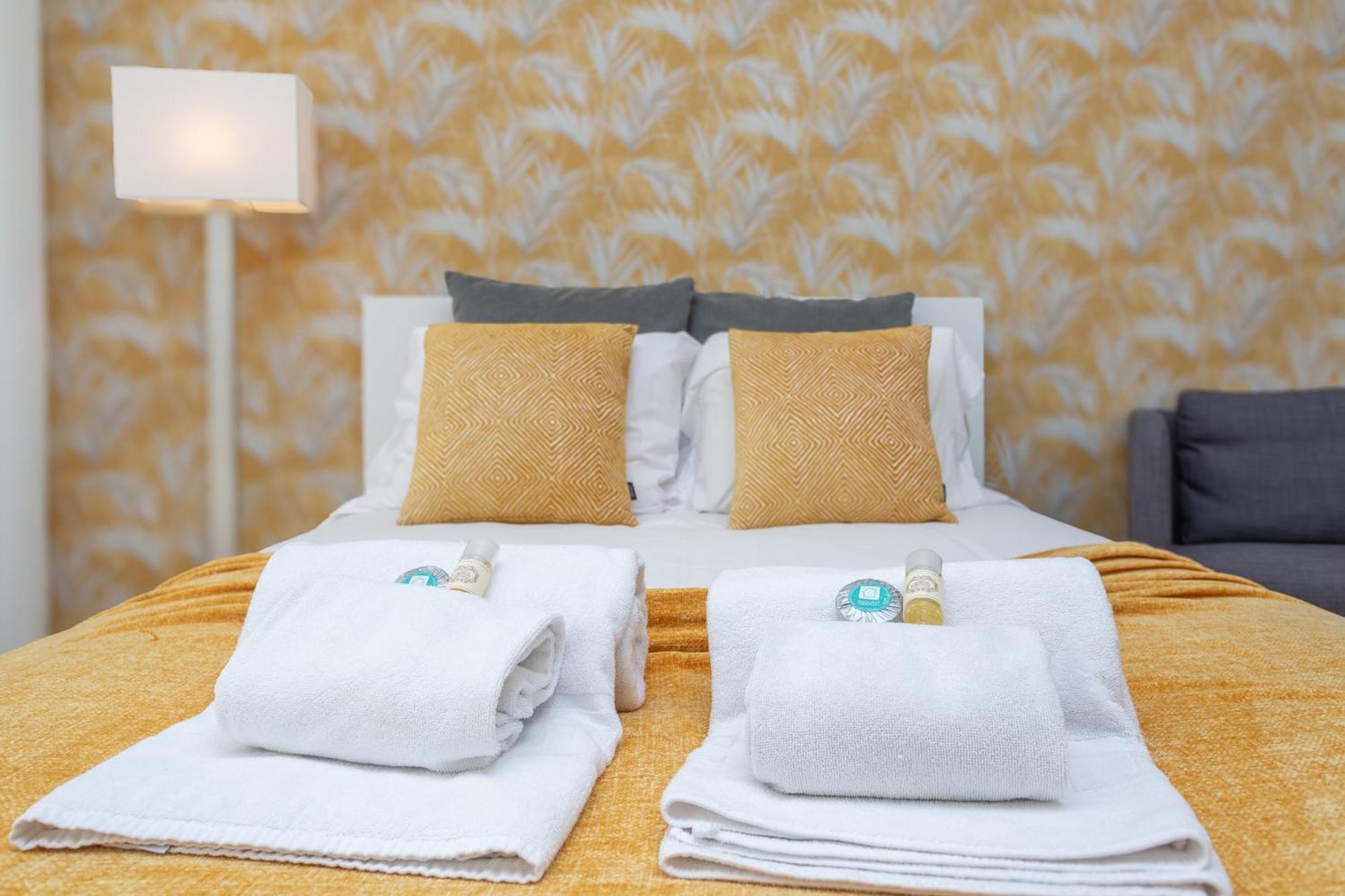 Appartamento Beguest Benfica Modern Flat Lisbona Esterno foto