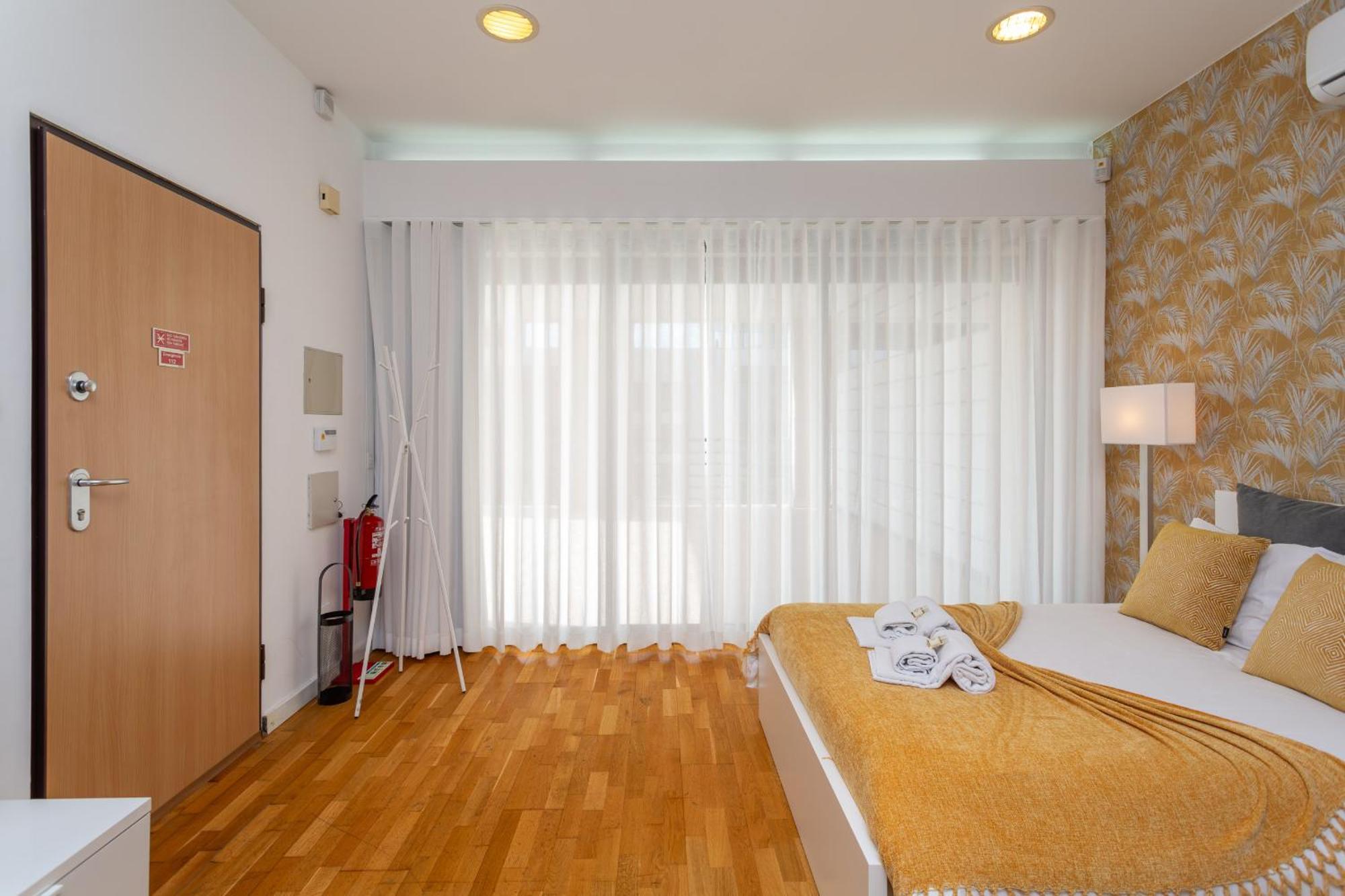 Appartamento Beguest Benfica Modern Flat Lisbona Esterno foto
