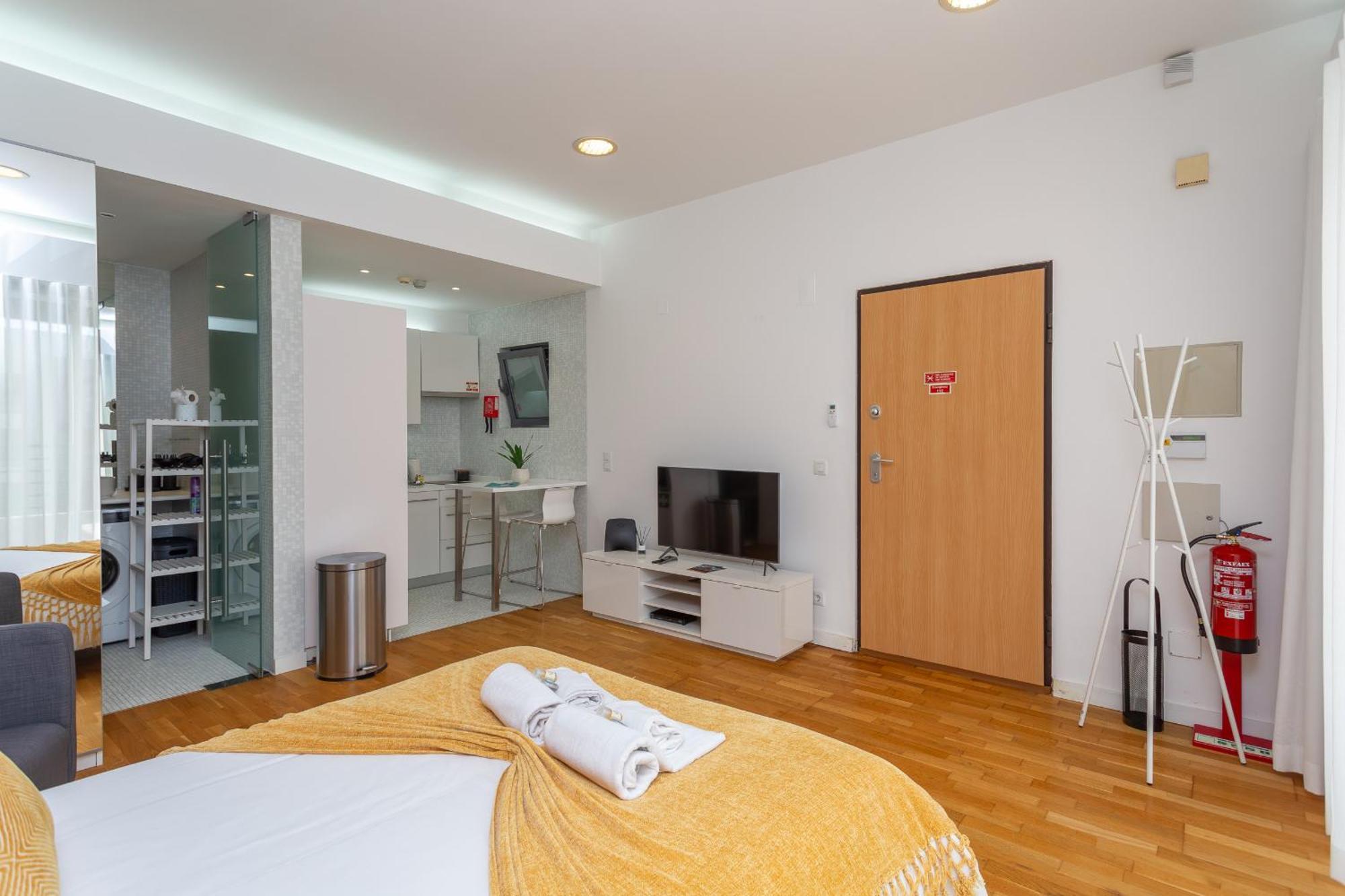 Appartamento Beguest Benfica Modern Flat Lisbona Esterno foto